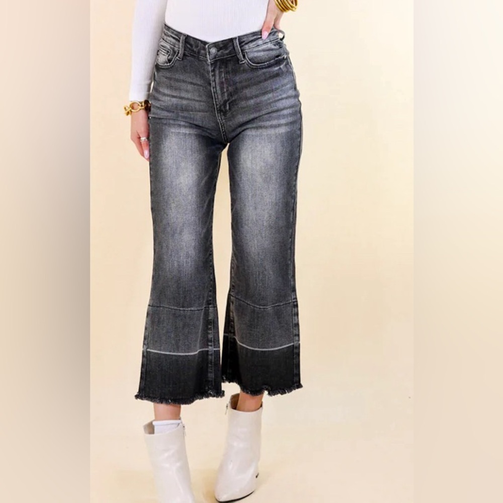 Judy blue wide leg crop jeans